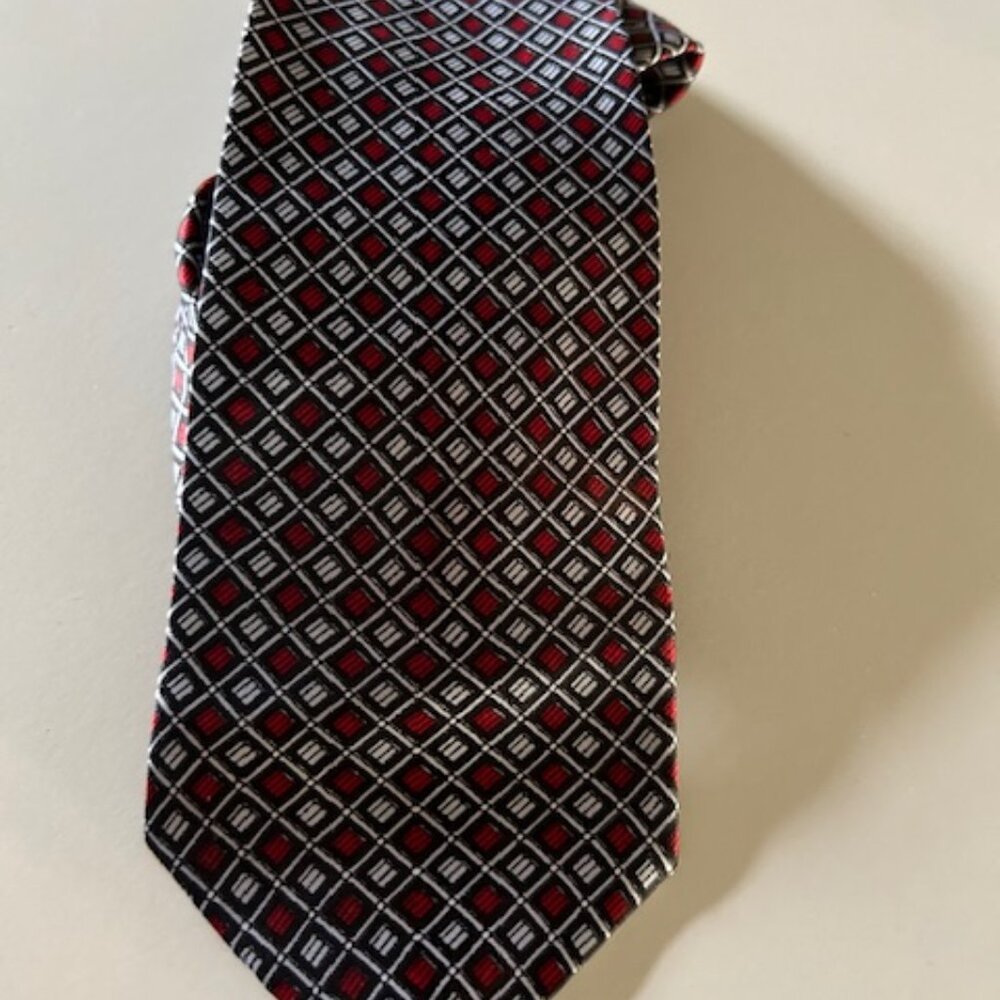 Lombardi  Mens tie pattern maroon  work wear dress